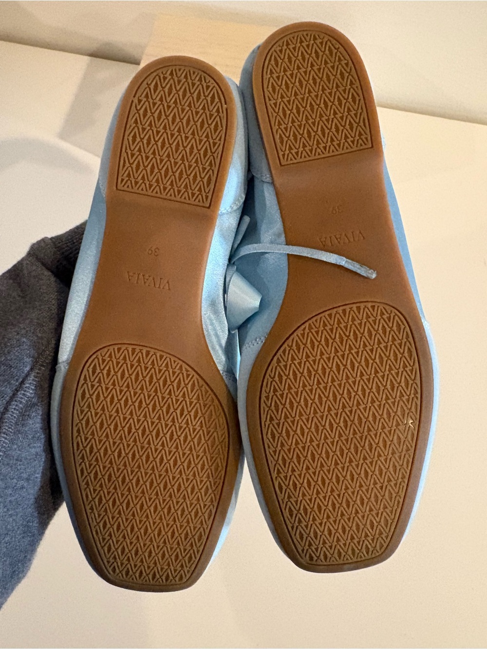 Vivaia || Square-Toe Lace-Up Sneakerina Cristina Satin Blue 39 US 8 - Picture 7 of 9